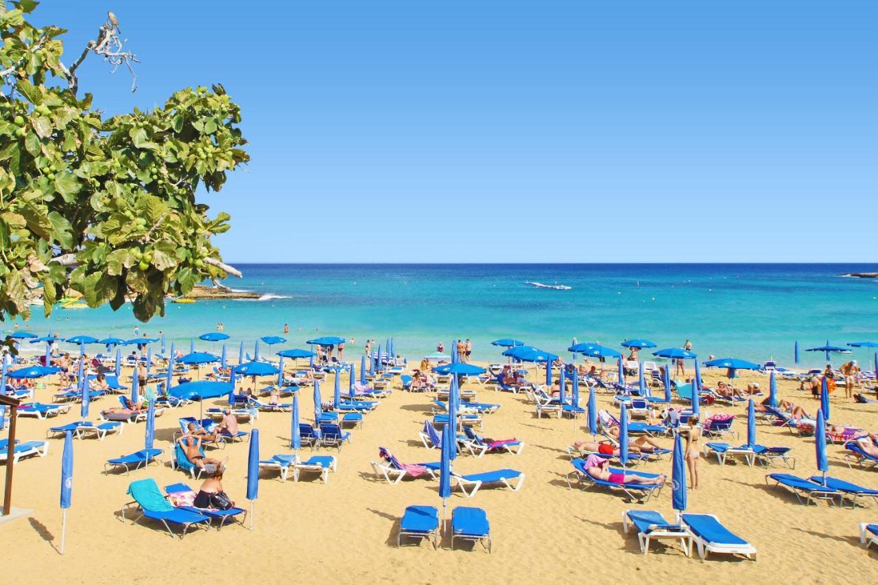 Diana - Coralli Beachfront Apartment Protaras Exterior foto
